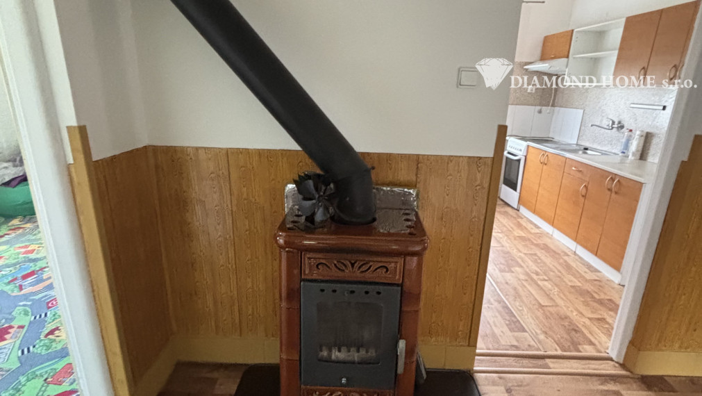 Len u nás! DIAMOND HOME s.r.o. ponúka Vám na predaj poschodový rodinný dom pre viacčlennú rodinu v obci Doľný Štál