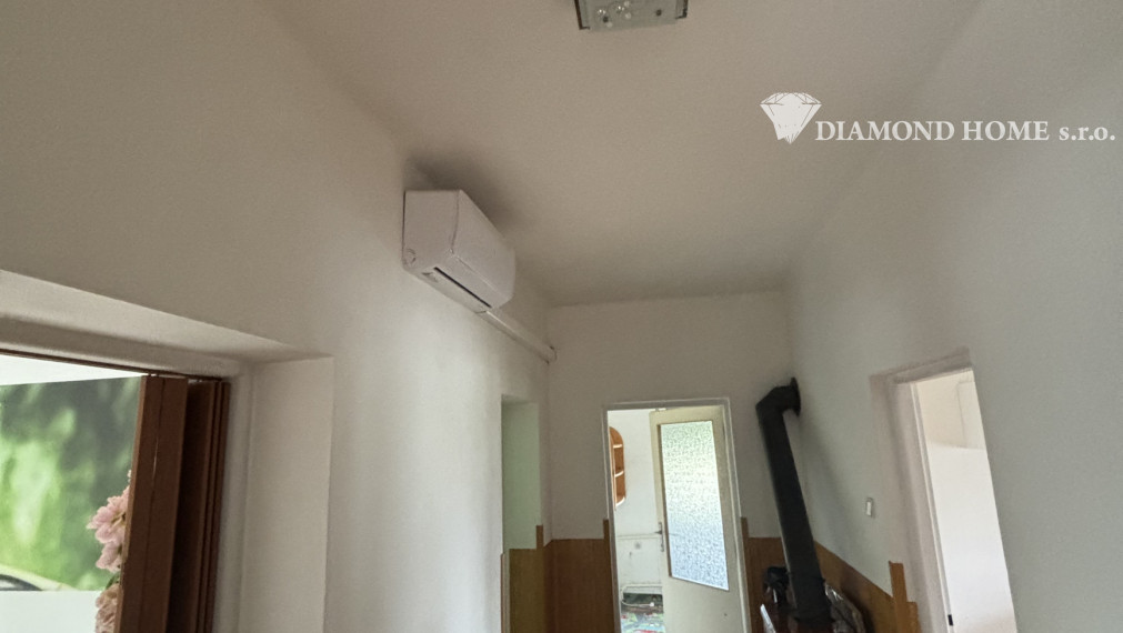 Len u nás! DIAMOND HOME s.r.o. ponúka Vám na predaj poschodový rodinný dom pre viacčlennú rodinu v obci Doľný Štál