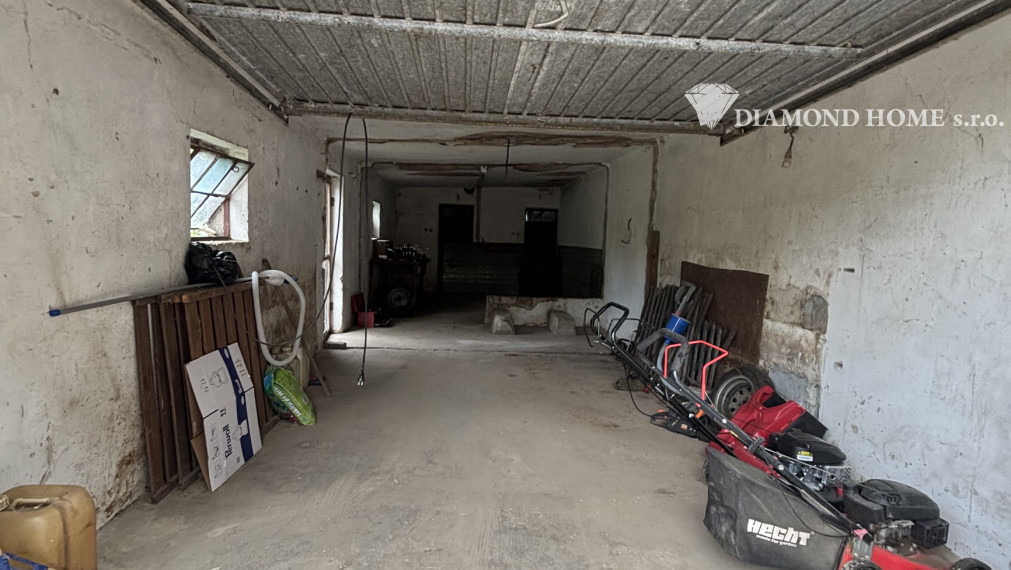 Len u nás! DIAMOND HOME s.r.o. ponúka Vám na predaj poschodový rodinný dom pre viacčlennú rodinu v obci Doľný Štál