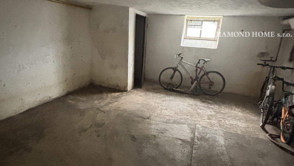 Len u nás! DIAMOND HOME s.r.o. ponúka Vám na predaj poschodový rodinný dom pre viacčlennú rodinu v obci Doľný Štál