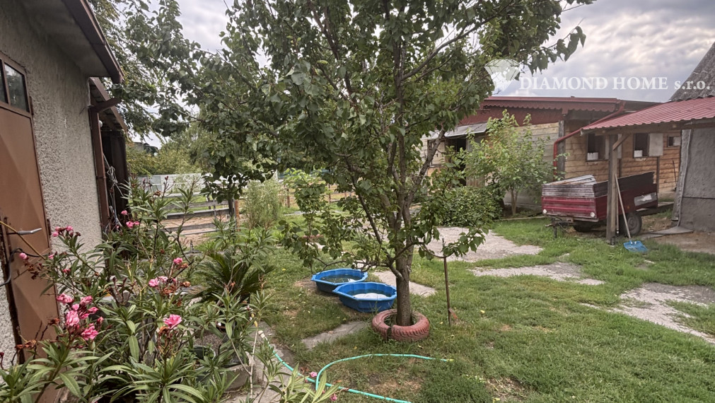 Len u nás! DIAMOND HOME s.r.o. ponúka Vám na predaj poschodový rodinný dom pre viacčlennú rodinu v obci Doľný Štál