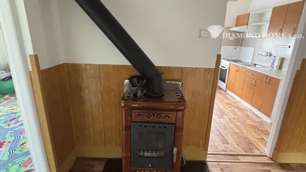 Len u nás! DIAMOND HOME s.r.o. ponúka Vám na predaj poschodový rodinný dom pre viacčlennú rodinu v obci Doľný Štál