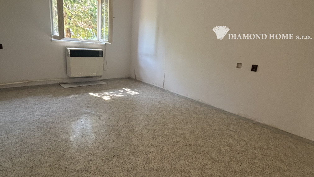 Predaj 3-izbového rodinného domu v obci Okoč – 95 000 €