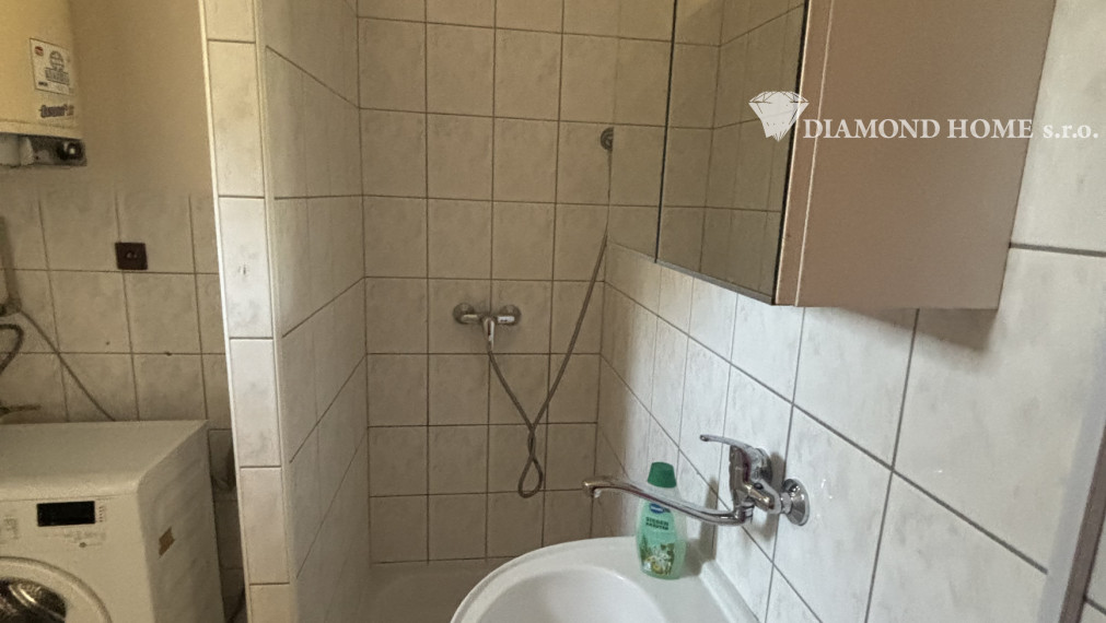 Predaj 3-izbového rodinného domu v obci Okoč – 95 000 €