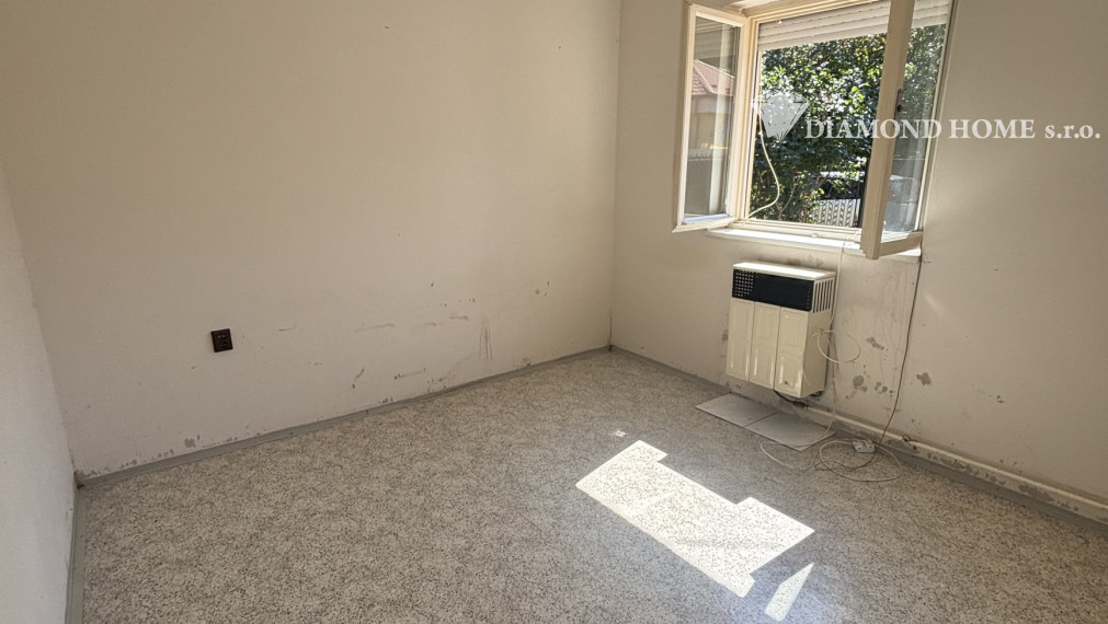 Predaj 3-izbového rodinného domu v obci Okoč – 95 000 €