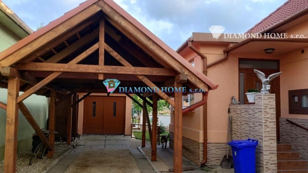 DIAMOND HOME s.r.o.  ponúka Vám na predaj krásny 3 izbový rodinný dom v centre Dunajskej Stredy