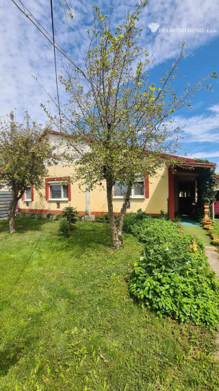 TOP CENA!!!!!Na predaj zrekonštruovaný  4 izbový rodinný dom v obci Horné Mýto len za 97000 EUR