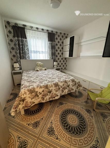 Len u nás!!DIAMOND HOME s.r.o. ponúka Vám na predaj krásny 5 izbový rodinný dom v obci Orechová Potôň.