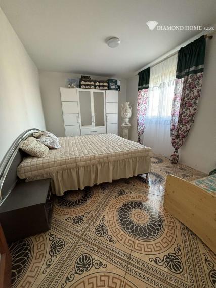 Len u nás!!DIAMOND HOME s.r.o. ponúka Vám na predaj krásny 5 izbový rodinný dom v obci Orechová Potôň.