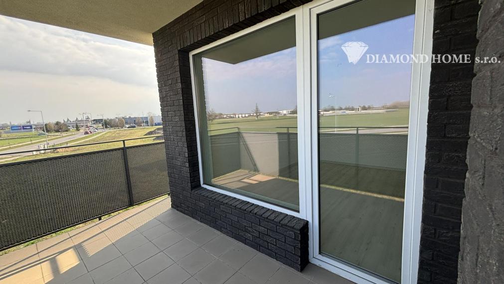 Nenechajte si újsť zarezervovať si pre Vás ideálný 3 izbový byt v novostavbe za najlepšiu cenu okrese v Dunajskej Strede