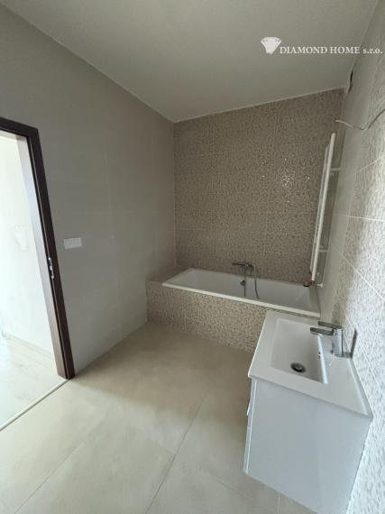 Nenechajte si újsť zarezervovať si pre Vás ideálný 3 izbový byt v novostavbe za najlepšiu cenu okrese v Dunajskej Strede