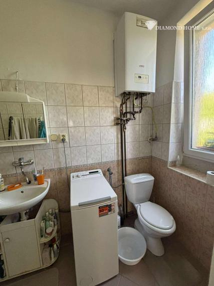 Rezervovaný/DIAMOND HOME s . r. o. ponúka Vám na predaj 3-izbový rodinný dom v obci Trhová Hradská