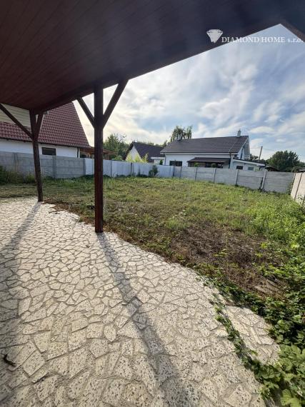 DIAMOND HOME s.r.o ponúka Vám na predaj celoročne obývateľnú chatu v Gabčíkovo prístav v priamo pri  Dunaji chatovej oblasti