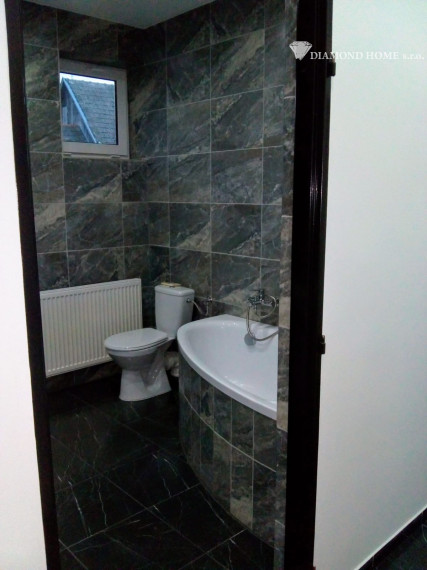 DIAMOND HOME s.r.o. ponúka Vám na predaj krásnu novostavbu 3 izbového rodinného domu v obci Ohrady