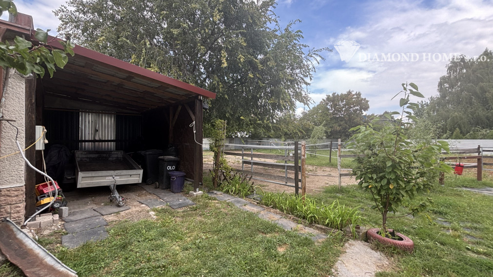 Len u nás! DIAMOND HOME s.r.o. ponúka Vám na predaj poschodový rodinný dom pre viacčlennú rodinu v obci Doľný Štál