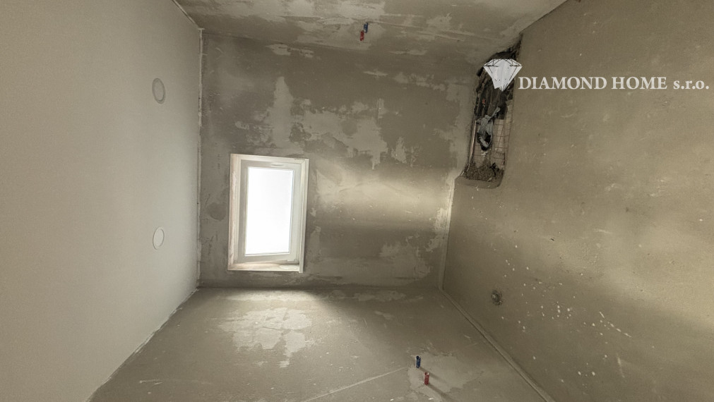 DIAMOND HOME s.r.o. ponúka Vám na predaj 4izbovú novostavbu rodinného domu veľkým pozemkom obci Povoda časť Lidér Tejed.