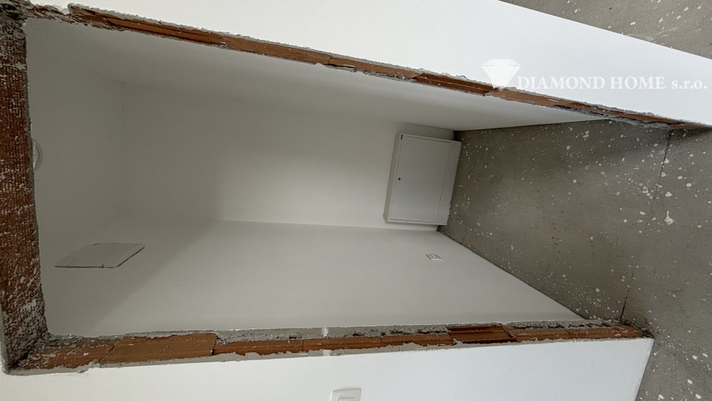 DIAMOND HOME s.r.o. ponúka Vám na predaj 4izbovú novostavbu rodinného domu veľkým pozemkom obci Povoda časť Lidér Tejed.