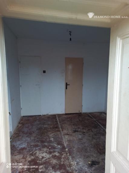 DIAMOND HOME s.r.o. exkluzívne ponúka Vám na predaj 3 izbový rodinný dom v obci Kráľovičové Kračany