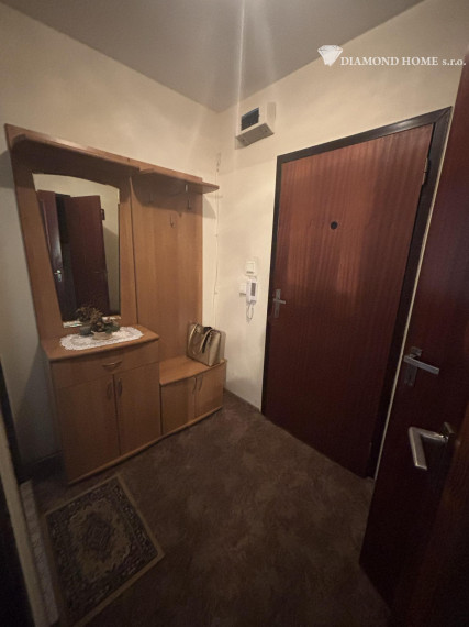 DIAMOND HOME sro , ponúka Vám na predaj 3 izbový byt za dobrú cenu v Dunajskej Strede