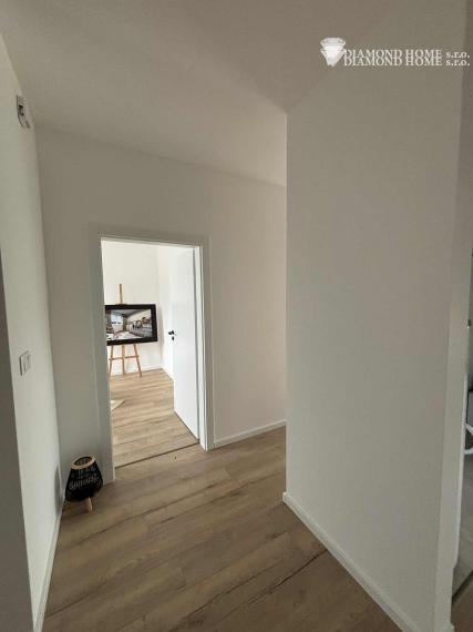 Rezervovaný/DIAMOND HOME s.r.o. ponúka Vám na predaj 4 izbovú novostavbu za bezkonkurenčnú cenu v Dolnom Štáli