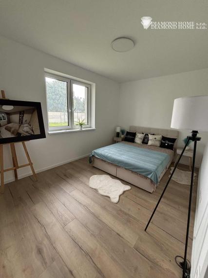 Rezervovaný/DIAMOND HOME s.r.o. ponúka Vám na predaj 4 izbovú novostavbu za bezkonkurenčnú cenu v Dolnom Štáli