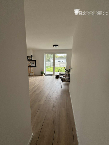 DIAMOND HOME s.r.o. ponúka Vám na predaj 4 izbovú novostavbu za bezkonkurenčnú cenu v Dolnom Štáli