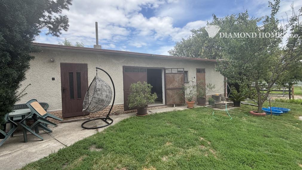 Len u nás! DIAMOND HOME s.r.o. ponúka Vám na predaj poschodový rodinný dom pre viacčlennú rodinu v obci Doľný Štál