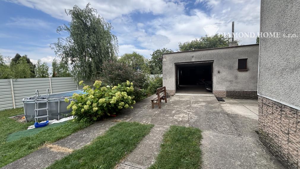 Len u nás! DIAMOND HOME s.r.o. ponúka Vám na predaj poschodový rodinný dom pre viacčlennú rodinu v obci Doľný Štál