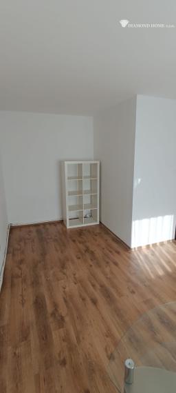DIAMOND HOME s.r.o , ponúka Vám na prenájom 1 izbový byt v  meste Dunajská Streda