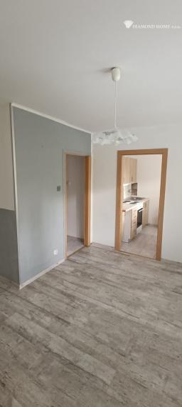 DIAMOND HOME s.r.o , ponúka Vám na prenájom 1 izbový byt v  meste Dunajská Streda