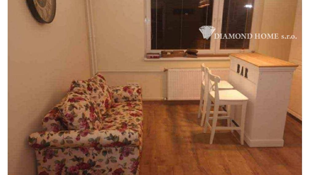 Len u nás!DIAMOND HOME s.r.o , ponúka Vám na predaj garsónku v  Dunajskej Strede , ulica Ružový háj kúsok od  centre mesta.