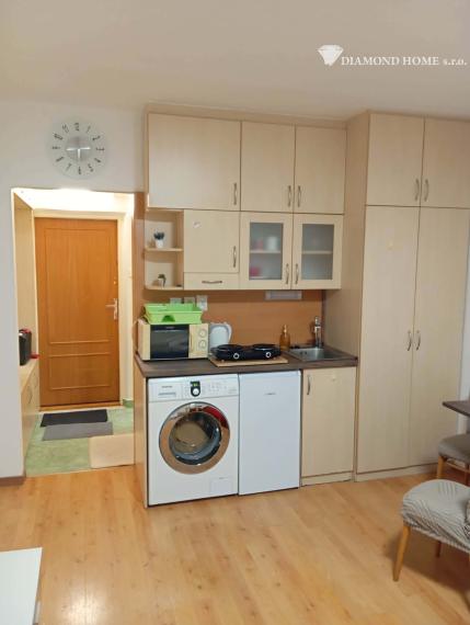 Prenájatý/DIAMOND HOME s.r.o , ponúka Vám na prenájom garsónku v centre mesta Dunajská Streda