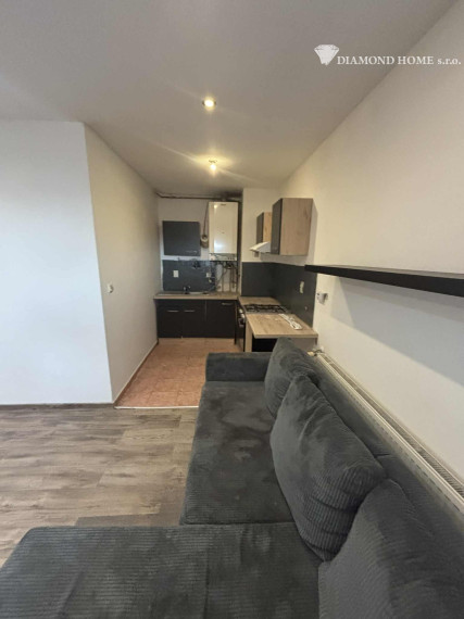 LEN U NÁS! DIAMOND HOME s.r.o , ponúka Vám na predaj 2 izbový byt Dunajská Streda, Nová Ves