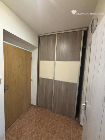 LEN U NÁS! DIAMOND HOME s.r.o , ponúka Vám na predaj 2 izbový byt Dunajská Streda, Nová Ves