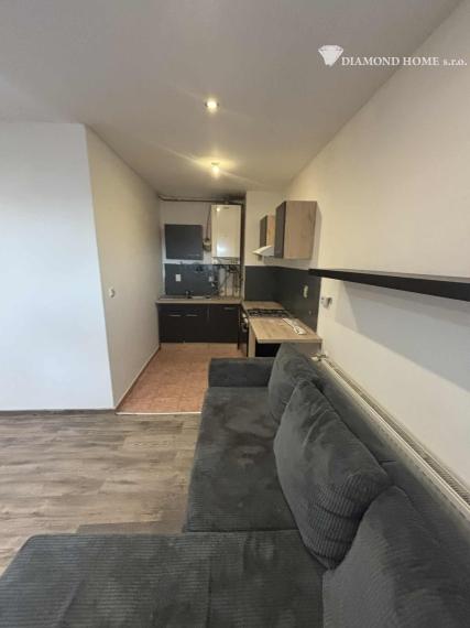 LEN U NÁS! DIAMOND HOME s.r.o , ponúka Vám na predaj 2 izbový byt Dunajská Streda, Nová Ves