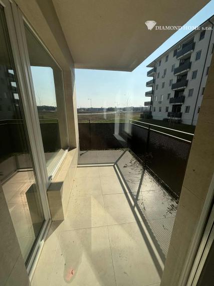 Nenechajte si újsť zarezervovať si pre Vás ideálný 2 izbový byt v novostavbe za najlepšiu cenu okrese v Dunajskej Strede