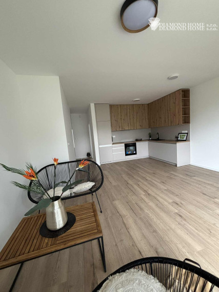 Posledný voľný/DIAMOND HOME s.r.o. ponúka Vám na predaj 4 izbovú novostavbu za bezkonkurenčnú cenu v Dolnom Štáli