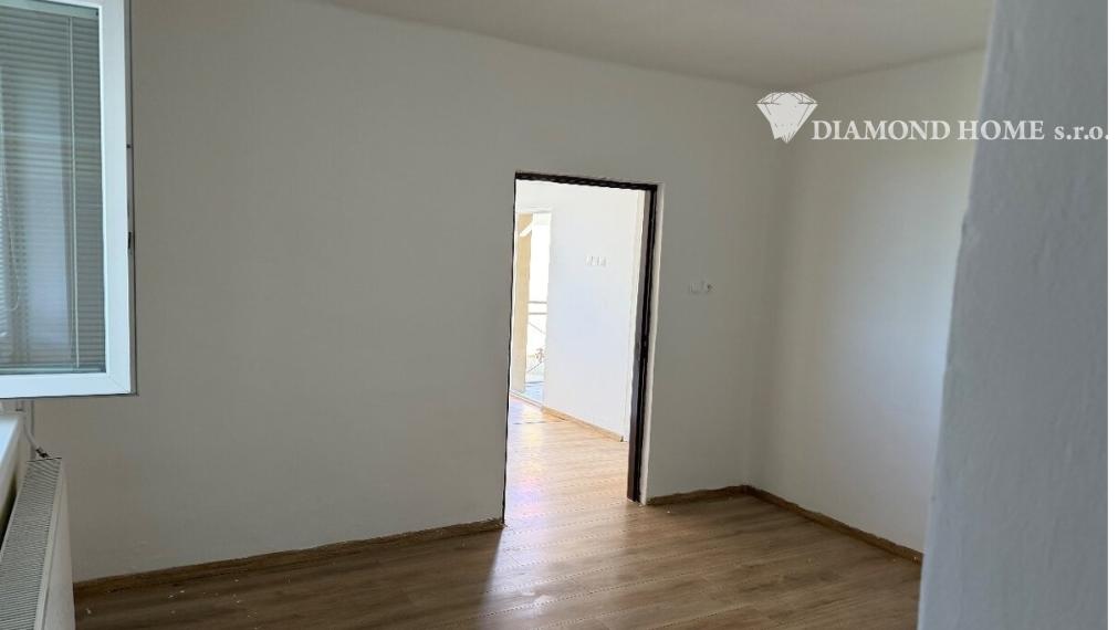 DIAMOND HOME s . r. o. ponúka Vám na predaj rodinný dom  v obci Čalovec
