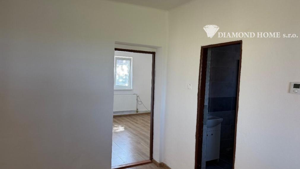 DIAMOND HOME s . r. o. ponúka Vám na predaj rodinný dom  v obci Čalovec