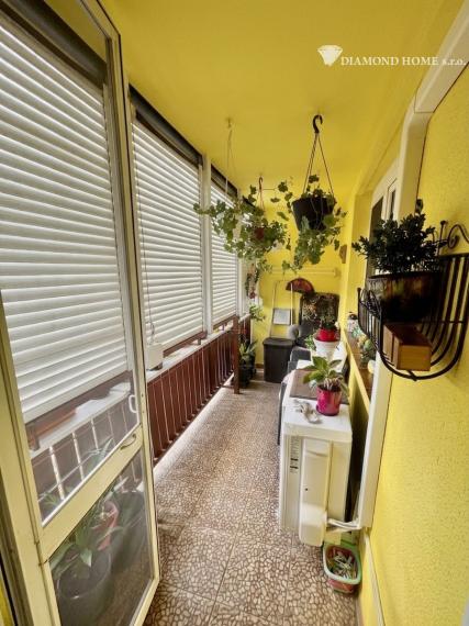 Zrekonštruovaný 3-izbový byt s lodžiou, Dunajská Streda – Nám. SNP