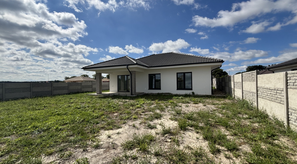 DIAMOND HOME s.r.o. ponúka Vám na predaj 4izbovú novostavbu rodinného domu veľkým pozemkom obci Povoda časť Lidér Tejed.