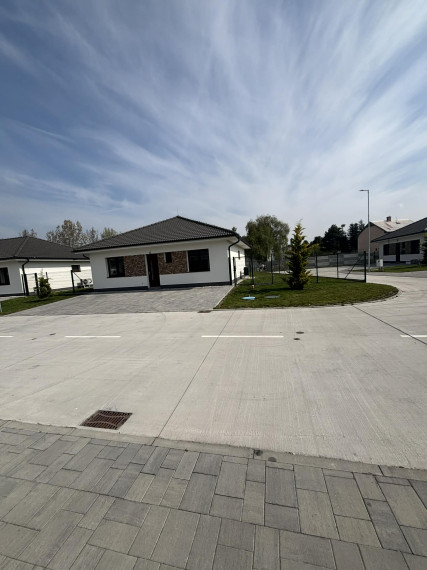 Posledný voľný/DIAMOND HOME s.r.o. ponúka Vám na predaj 4 izbovú novostavbu za bezkonkurenčnú cenu v Dolnom Štáli