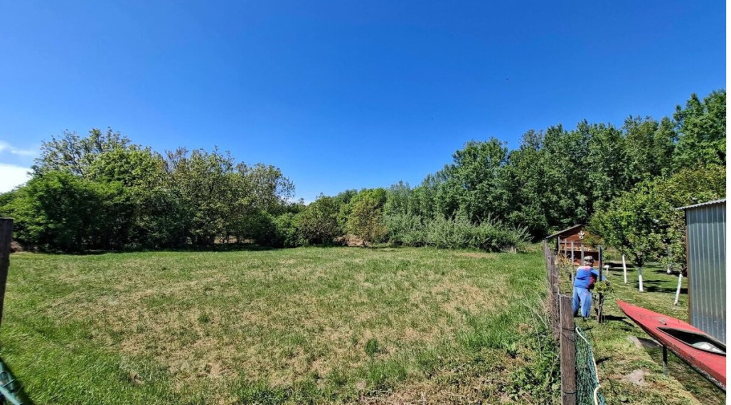 Predaj stavebného pozemku 1105 m2 – Bodza (okr. Komárno)
