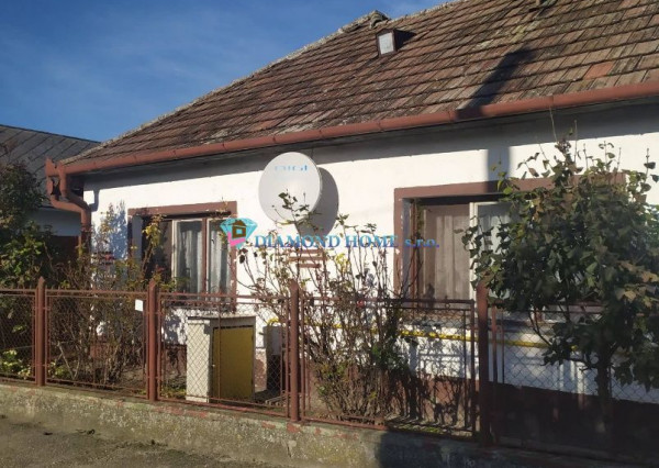 LEN U NÁS!!! Na predaj 4 izbový rodinný dom v obci Jastrabie Kračany