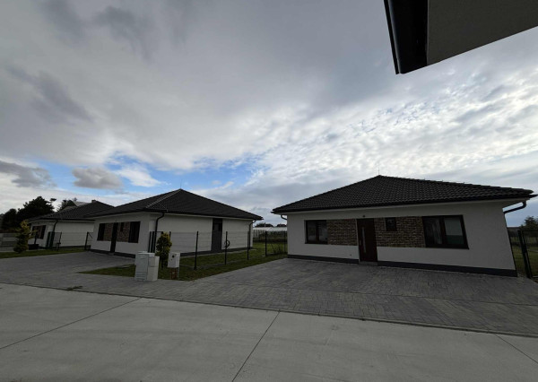 DIAMOND HOME s.r.o. ponúka Vám na predaj 4 izbovú novostavbu za bezkonkurenčnú cenu v Dolnom Štáli