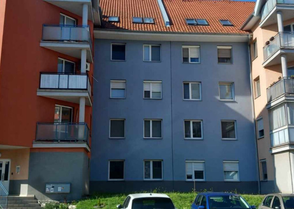 Rezervovaný/DIAMOND HOME s.r.o , ponúka Vám na predaj 2 izbový byt Dunajská Streda, Nová Ves