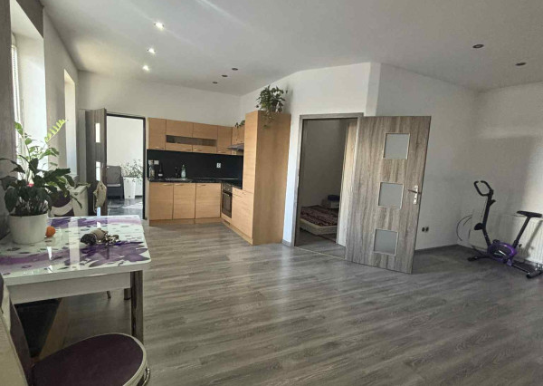 DIAMOND HOME s.r.o. ponúka Vám na predaj krásnu novostavbu 3 izbového rodinného domu v obci Ohrady