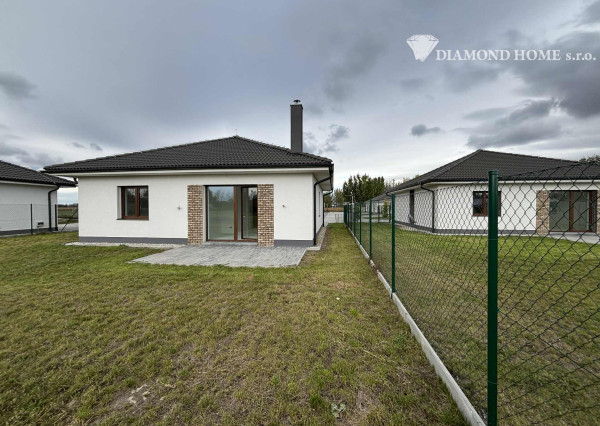 Posledný voľný/DIAMOND HOME s.r.o. ponúka Vám na predaj 4 izbovú novostavbu za bezkonkurenčnú cenu v Dolnom Štáli